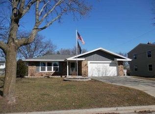 5012 S 19th St, Milwaukee, WI 53221