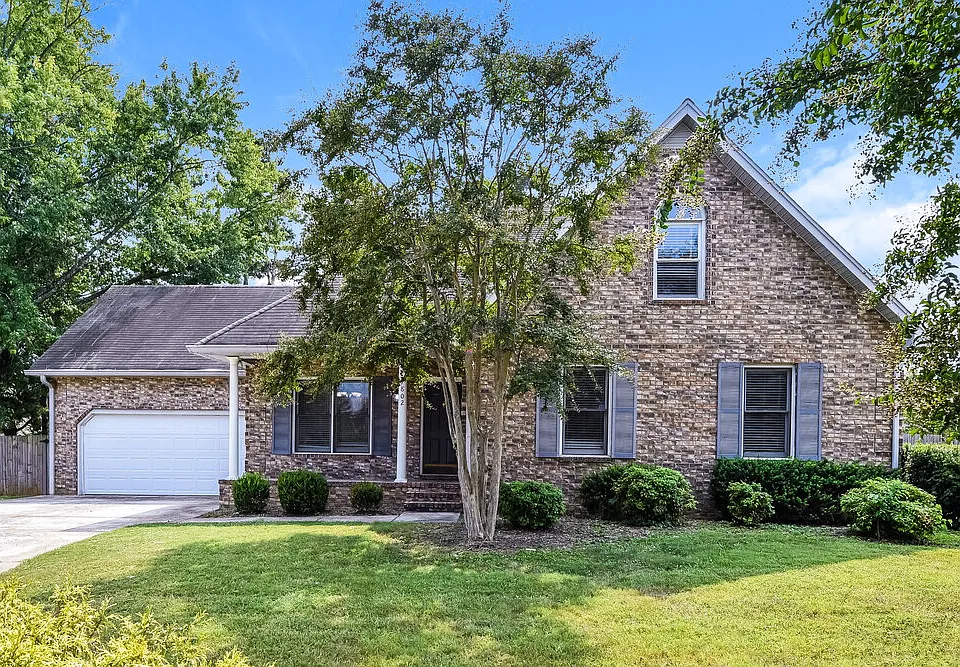 1802 Cascade Ct