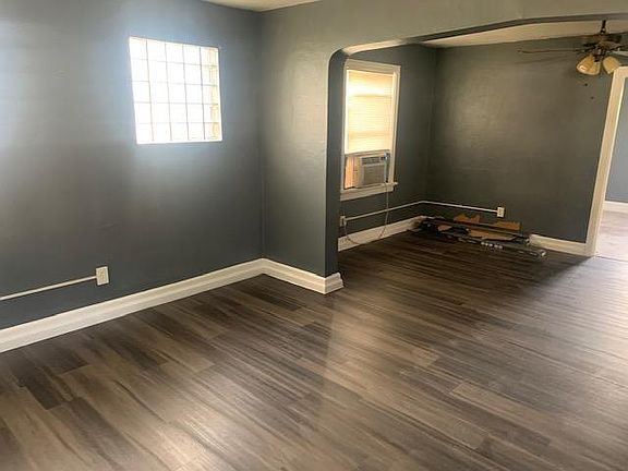 3rd image of 5307 College Ave