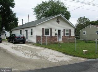 13 Maize Ave, Linwood, PA 19061