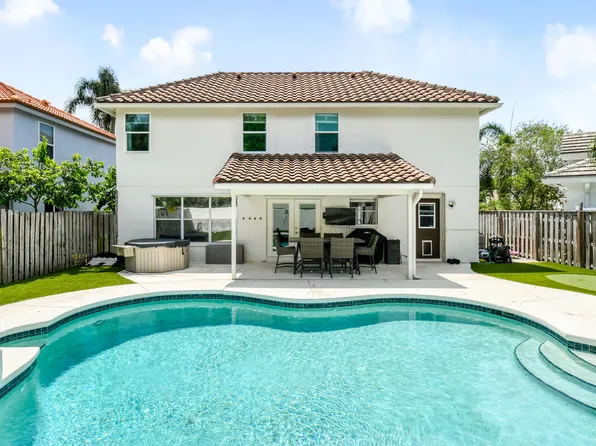 141 St Michaels Court, Jupiter, FL 33458