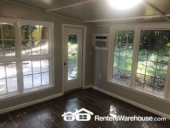 5th image of 2093 Vista Dale Ct