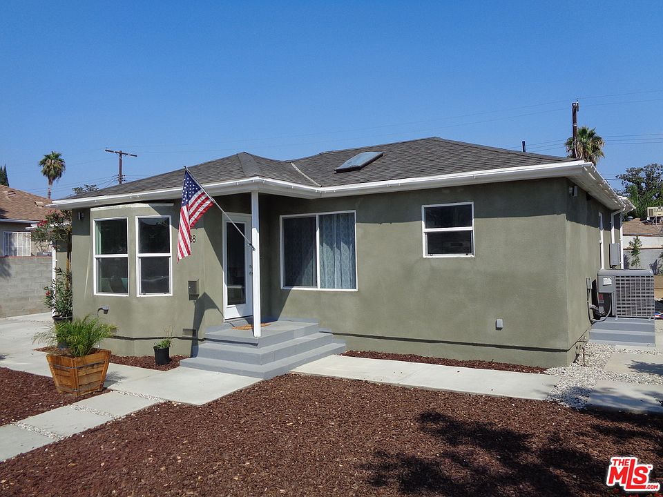1st image of 8138 Sylmar Ave