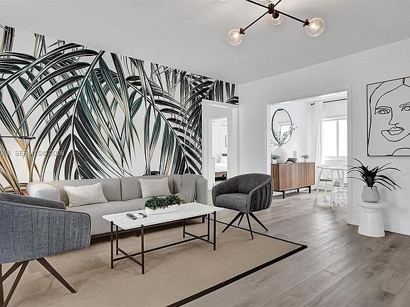 5th image of 1440 16th St APT 3
