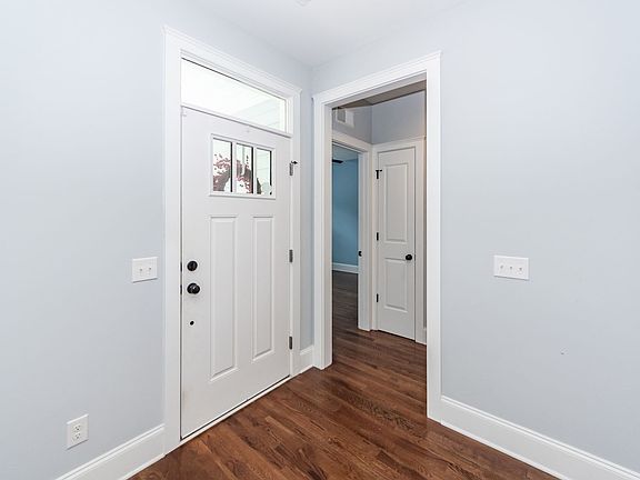 4th image of 4532 Orr St