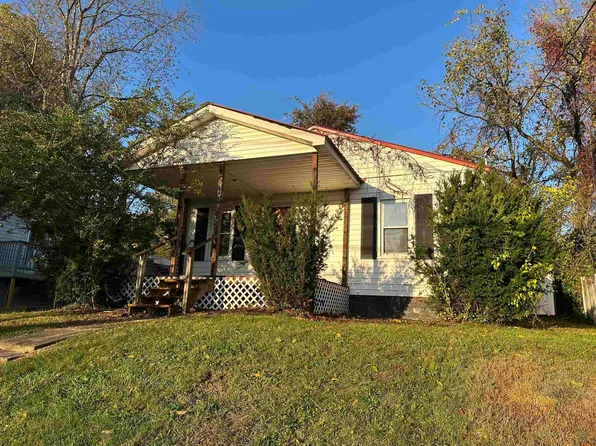 835 S Washington St, Saint Albans, WV 25177