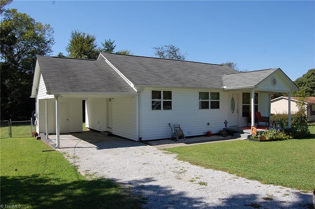 130 Swicegood St, Mocksville, NC 27028 Zillow