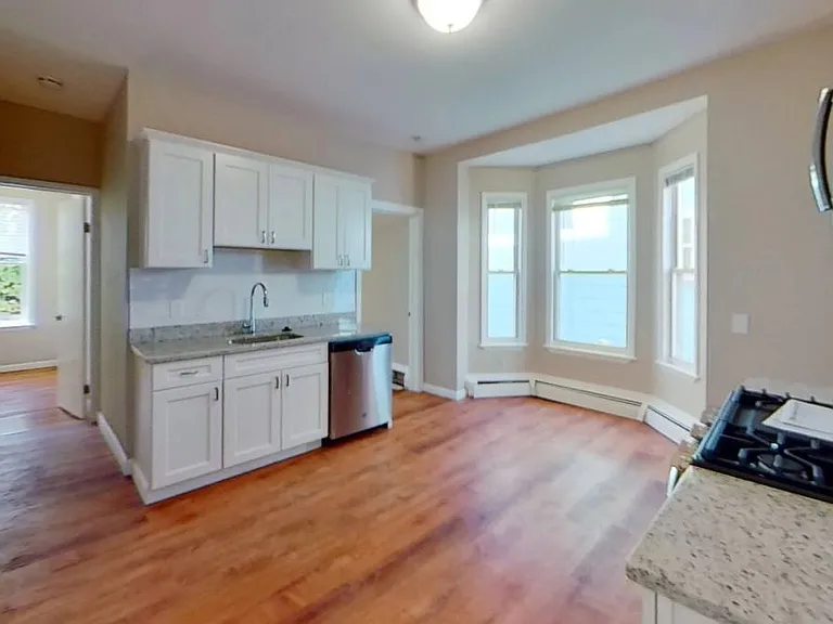 119 George St #1 — Photo 1