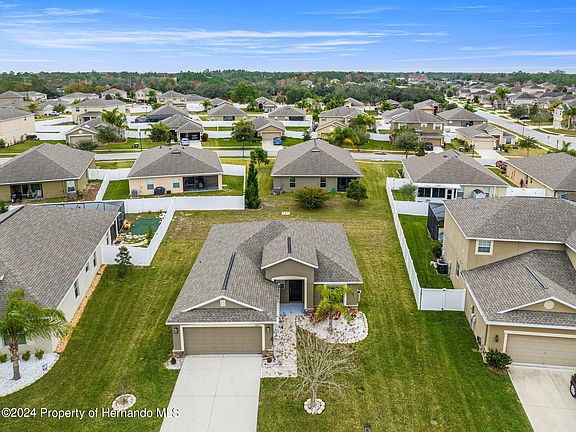 3rd image of 10106 Bankston Dr