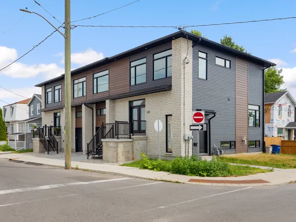 144 Montfort St #A, Ottawa, ON K1L 5P2