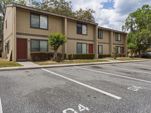 3rd image of 2300 SW 43rd St APT O4