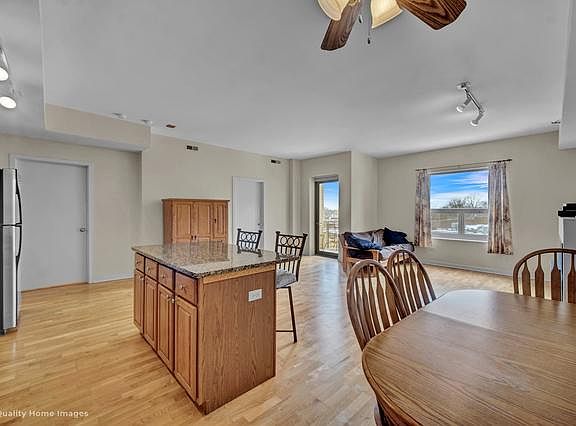 3rd image of 4350 N Broadway Ave #508