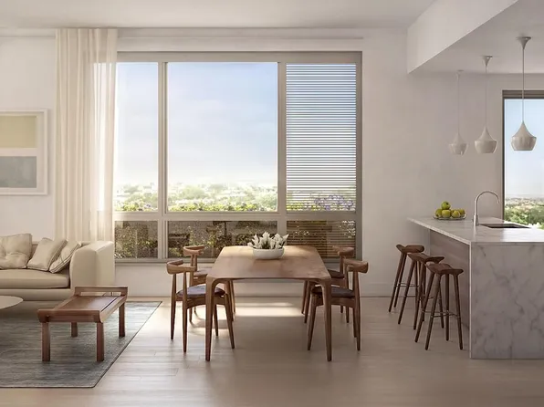 550 Vanderbilt Avenue image 1 of 8