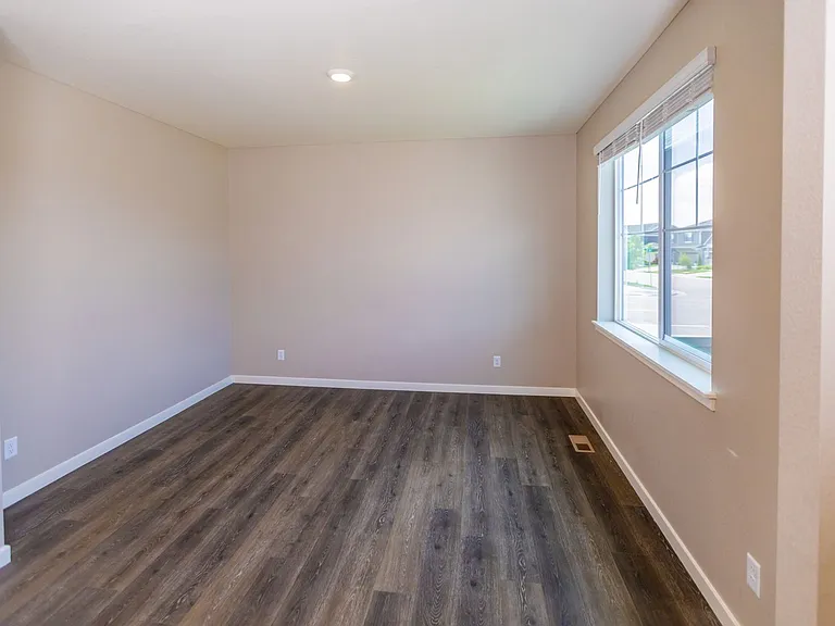 1464 Vantage Pkwy — Photo 14