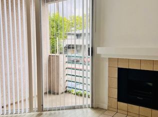 13718 Moorpark St #104A, Sherman Oaks, CA 91423