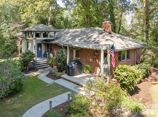 275 S Rugby Rd, Hendersonville, NC 28791