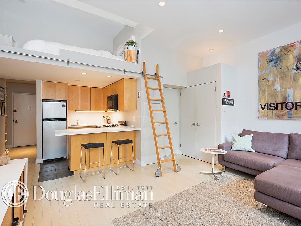 1st image of 35 E 10th St APT 7E