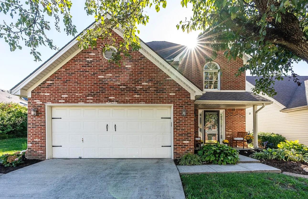 3744 White Pine Dr — Photo 1
