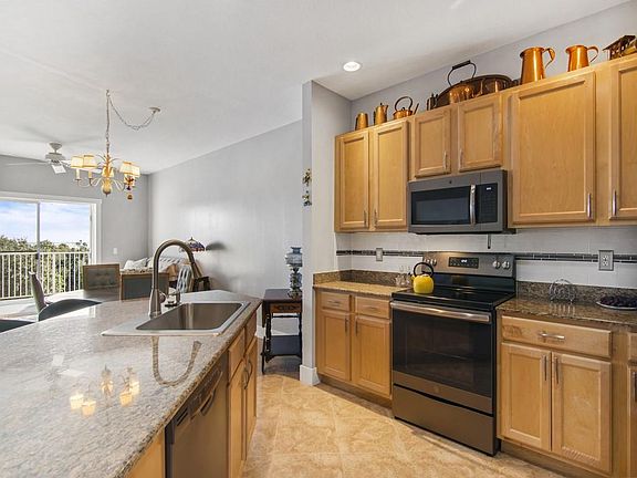 4th image of 13570 Mystic Dr APT 304