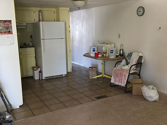 3rd image of 2075 Colorado Blvd
