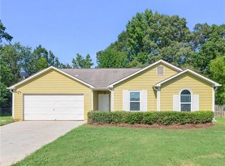 7122 Oakwood Cir, Rex, GA 30273