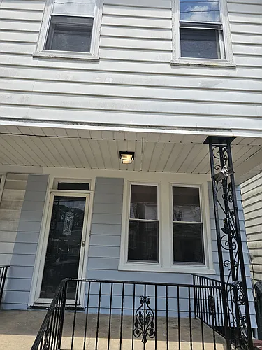 107 Paxson Ave Photo 1