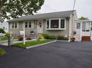21 Sheffield Dr, Peabody, MA 01960