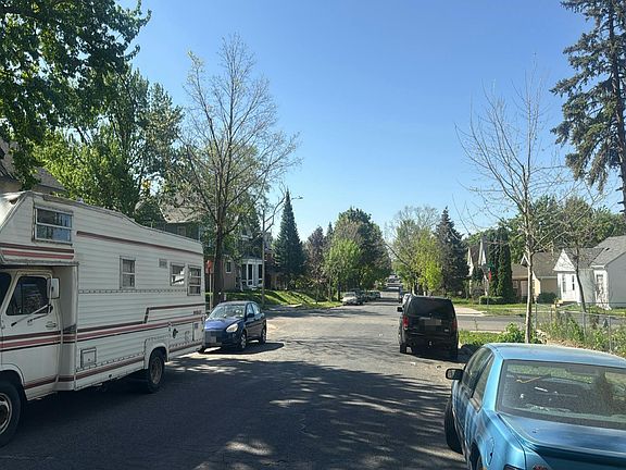 4th image of 2409 Bryant Ave N