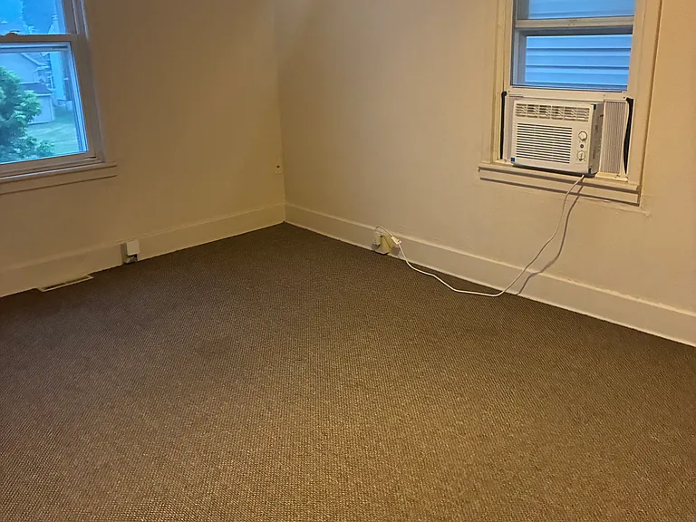 705 W Long Ave — Photo 8