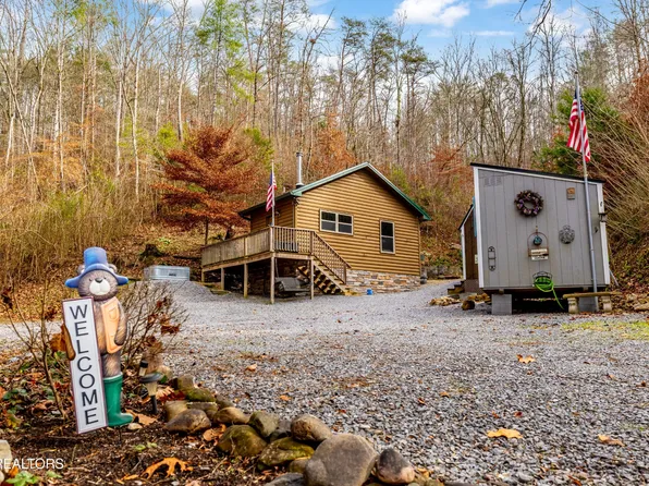 5909 Old Walland Hwy, Walland, TN 37886