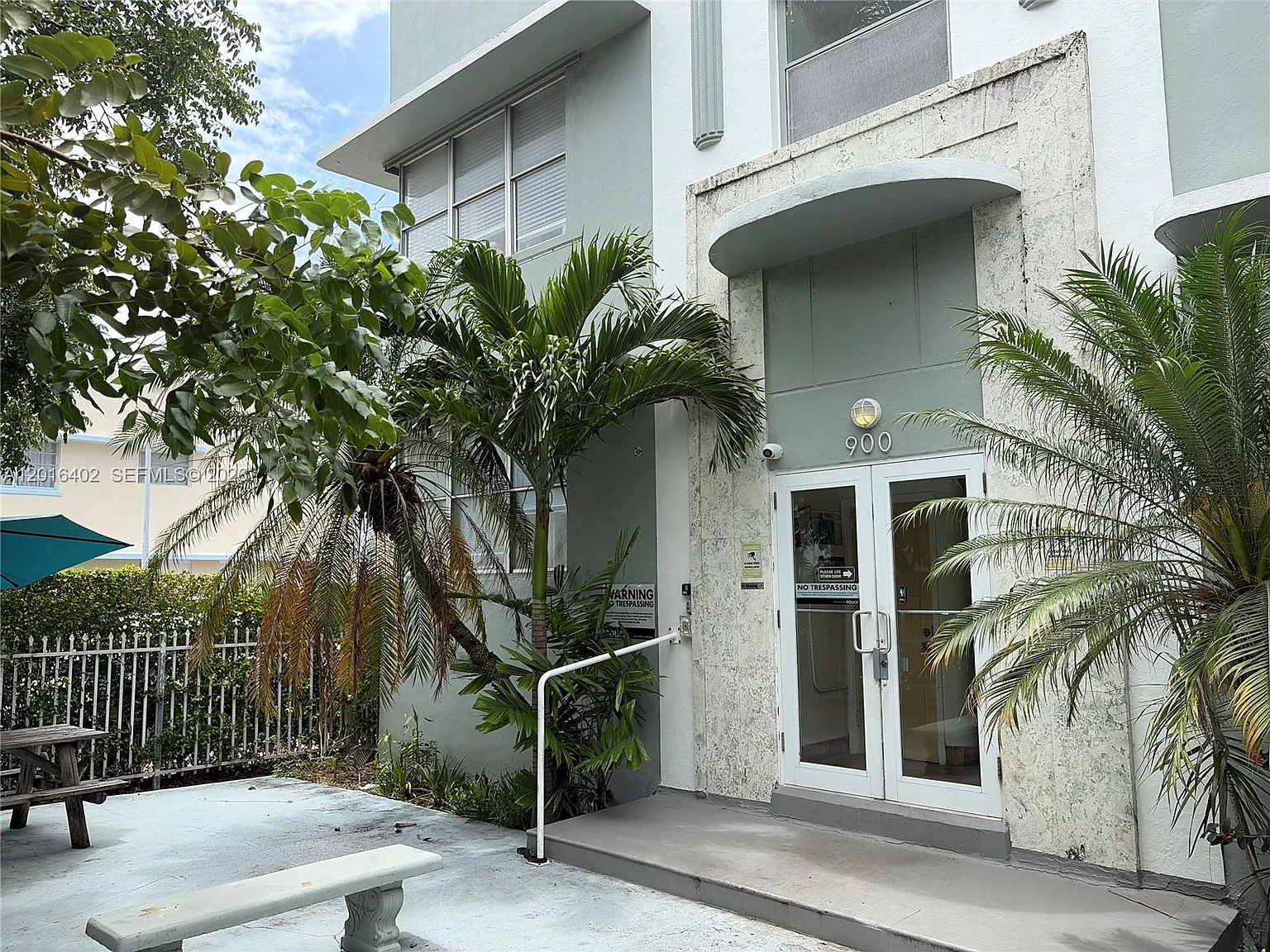 The Coronet Condo — Photo 2