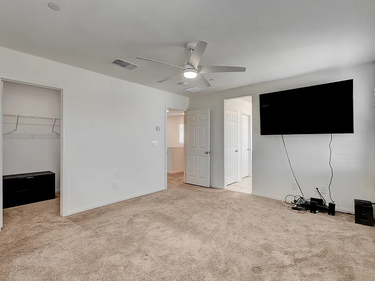 6458 Blue Ember Ave — Photo 30
