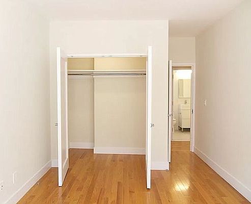 3rd image of 285 Mott St APT B3