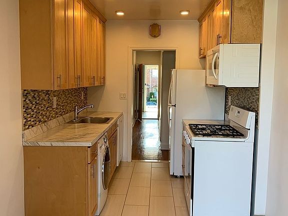 2nd image of 47-07 28th Ave #2