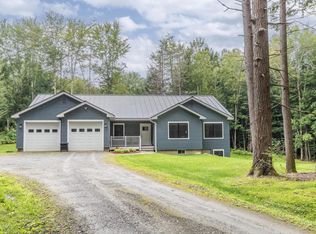 391 Evergreen Woods Rd, Waterbury Center, VT 05677
