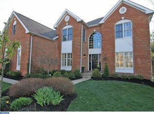 645 Olympia Hills Cir, Berwyn, PA 19312