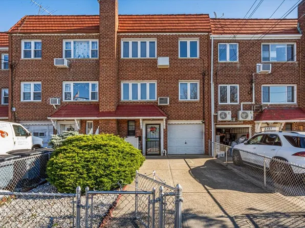 54-05 65th Place, Maspeth, NY 11378