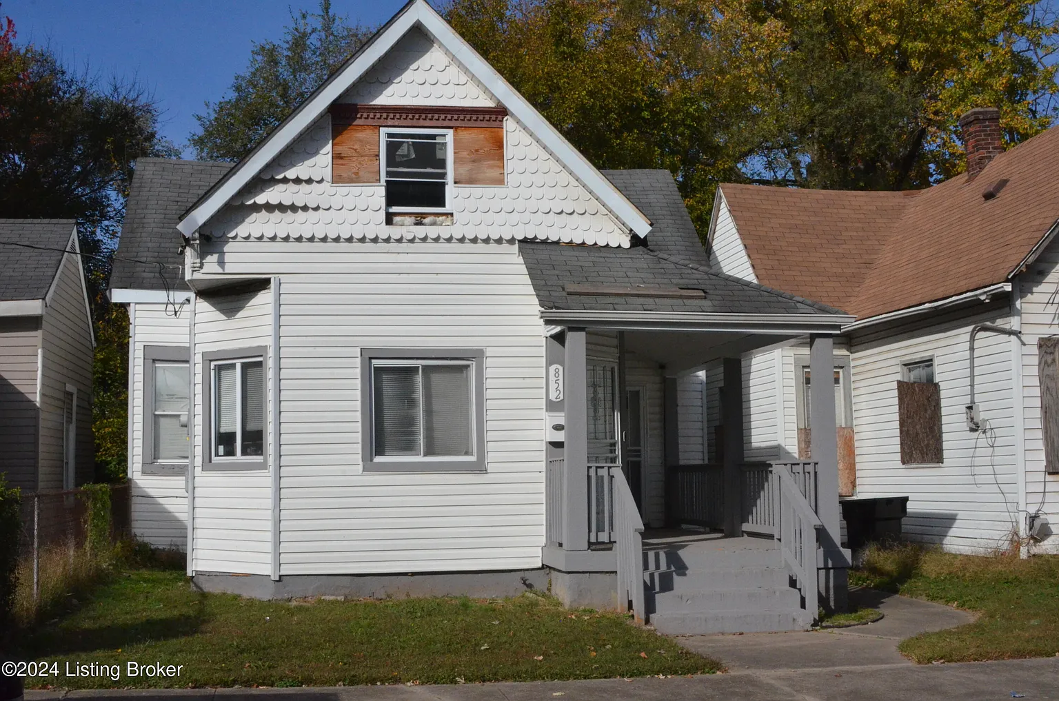 852 Humler St photo 1