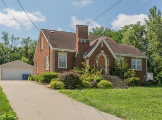 1501 E Diehl Ave, Des Moines, IA 50320