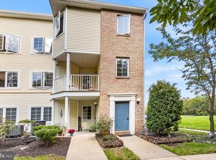 159 Naomi Ct, Levittown, PA 19057