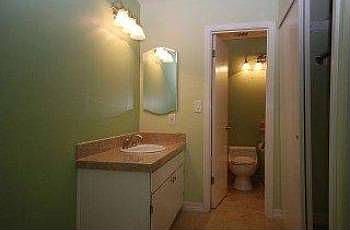 3rd image of 1507 Huddersfield Ct