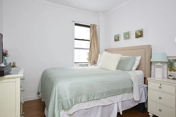 Rented by Compass | media 14