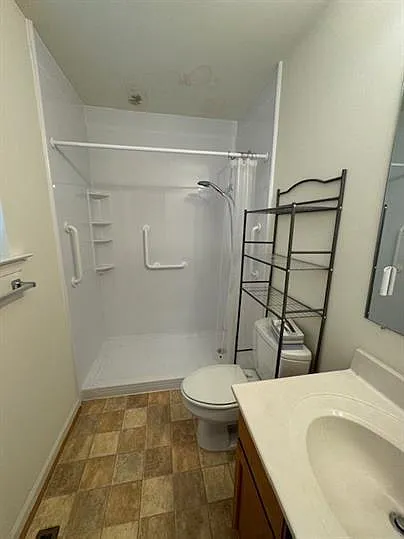 1116 Ashby St — Photo 16