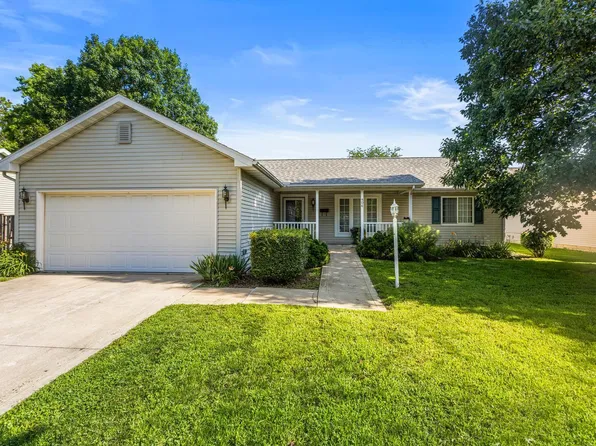 406 E Beardsley Ave, Champaign, IL 61820