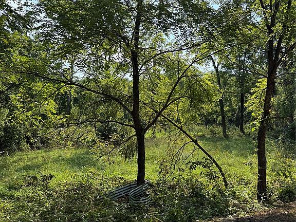 4th image of 10627 Old Highway C