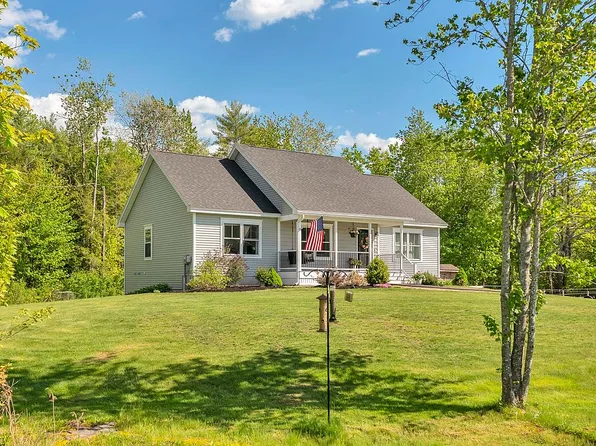 12 Bickford Rd, Dayton, ME 04005