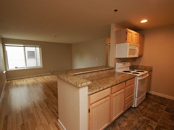 2nd image of 1813 19th Ave #6542559