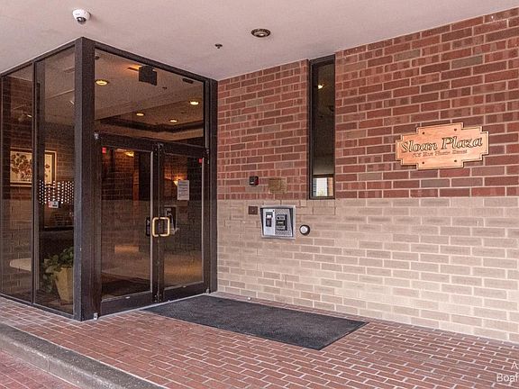 2nd image of 505 E Huron St #305/6