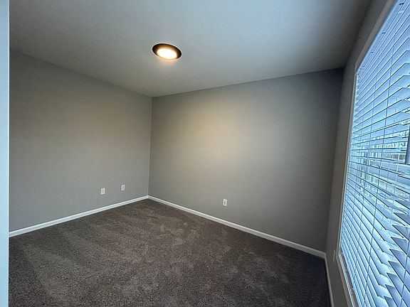 3rd image of 204 Brescia Dr