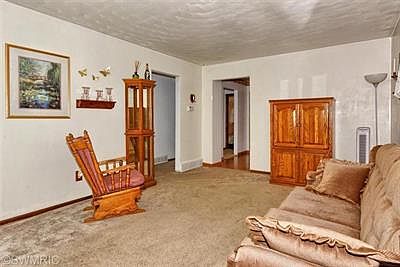 5th image of 26 34th St SE